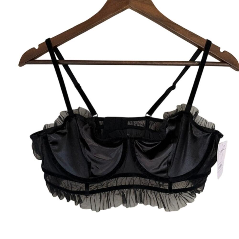 Auden Black Velvet and Ruffle Bra - Large - NWT
